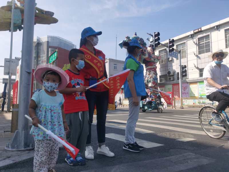 <strong>中国女人操逼黄色视频片操逼是一个红色</strong>